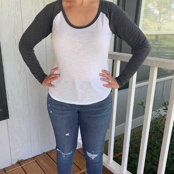 PINK Victoria's Secret Tops - VS Pink Baseball Tee PINK Victoria's Secret Tops - VS Pink Baseball Tee